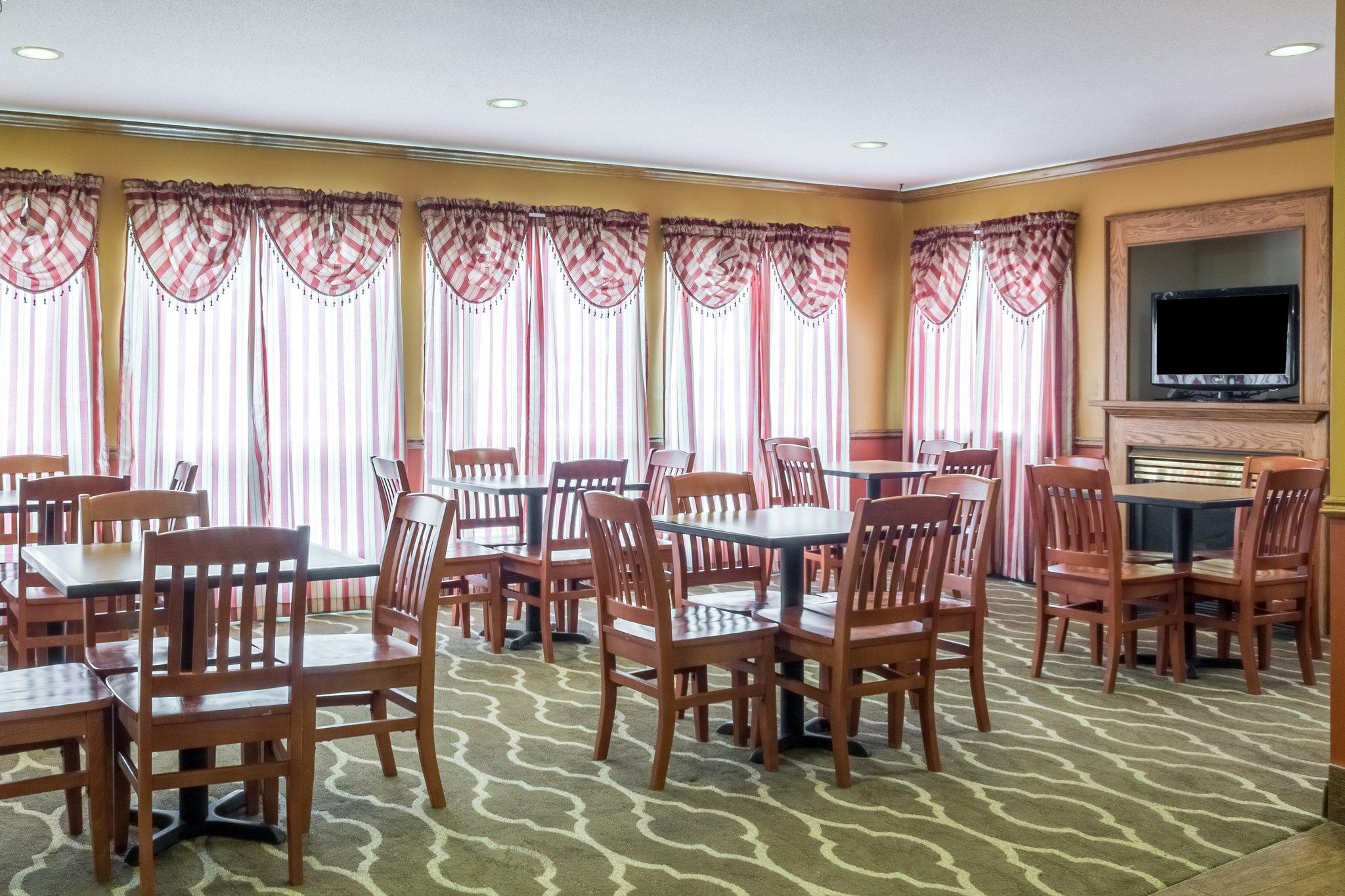 Quality Inn Huron Ngoại thất bức ảnh
