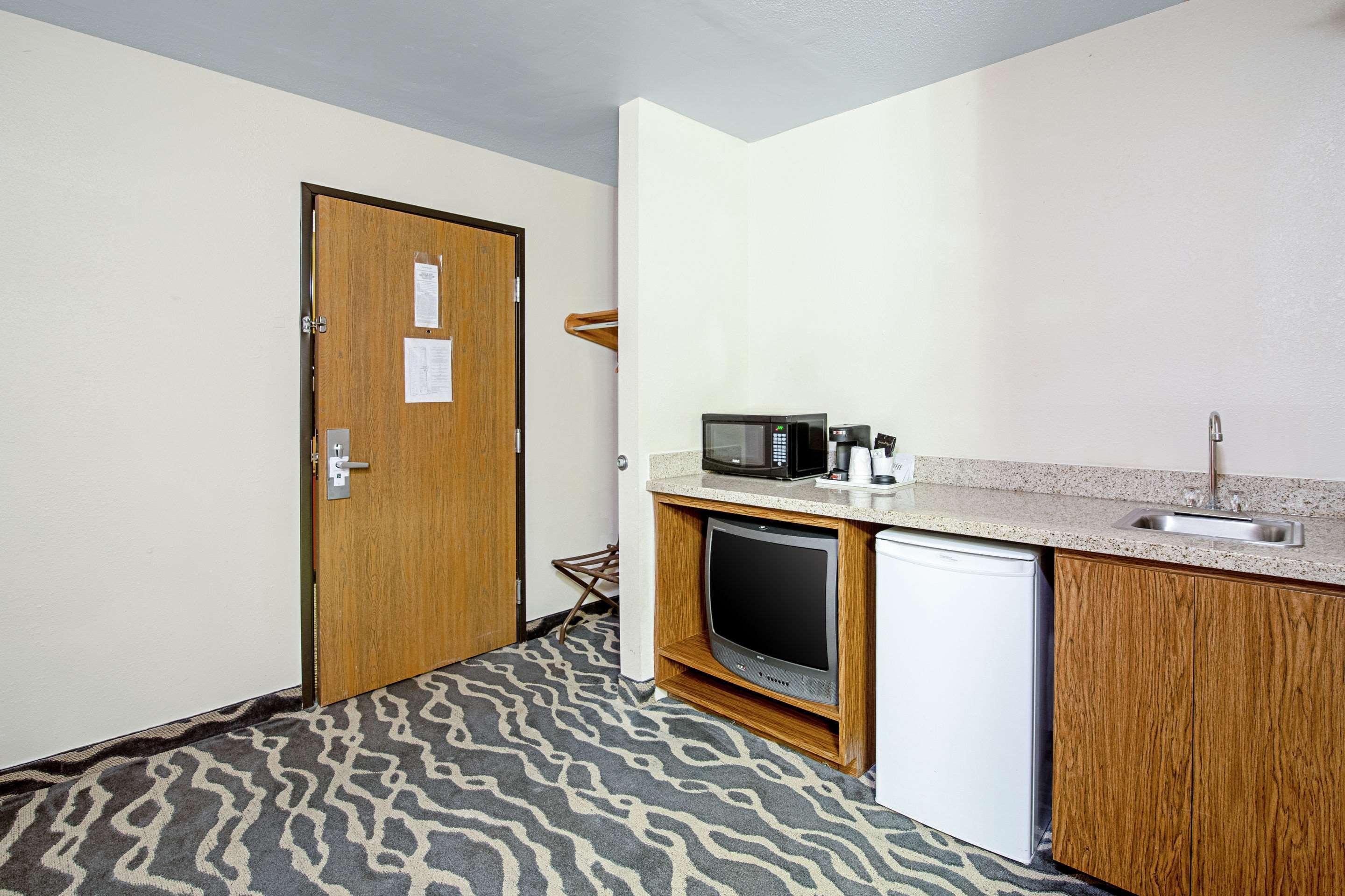 Quality Inn Huron Ngoại thất bức ảnh