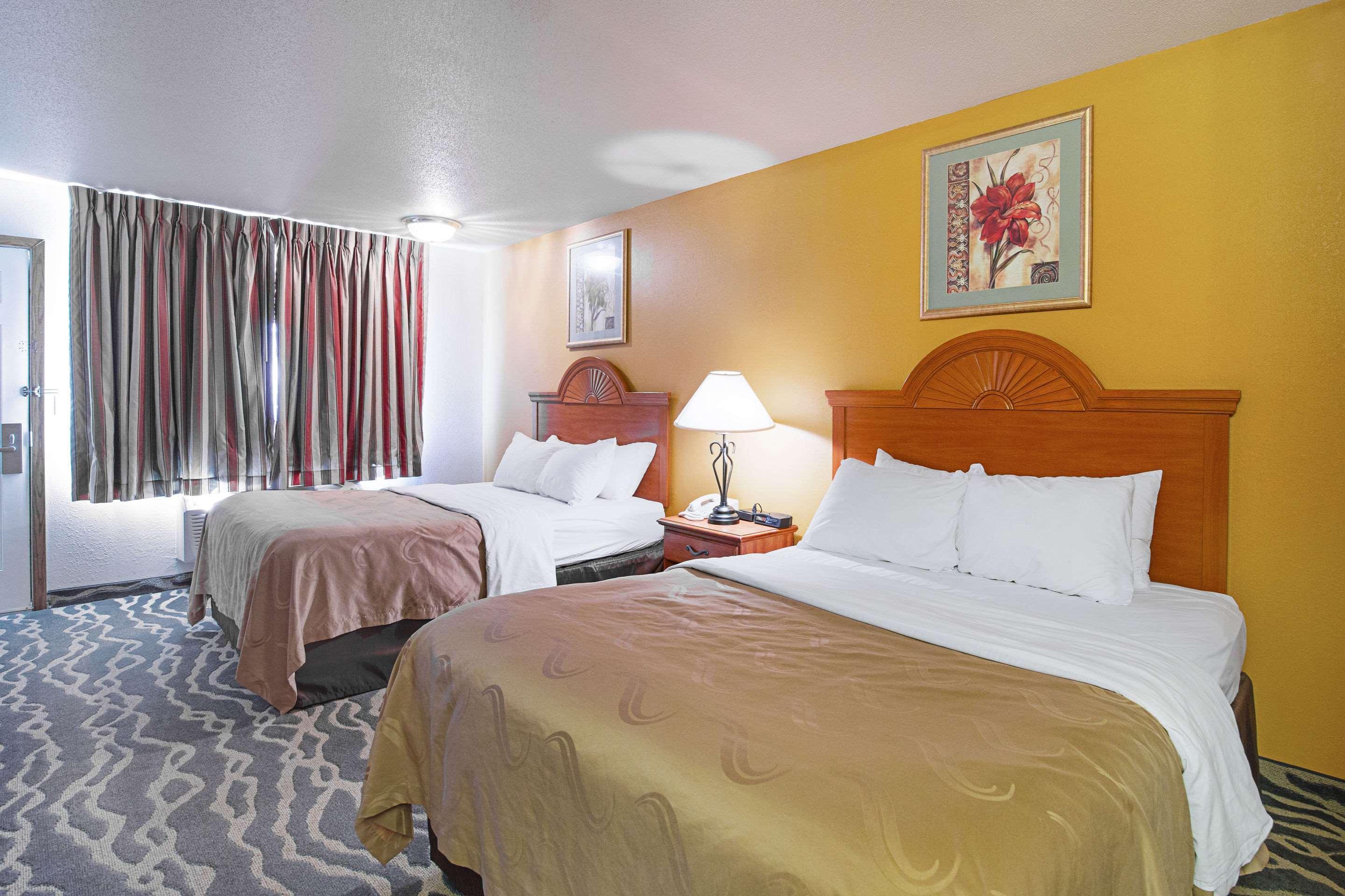 Quality Inn Huron Ngoại thất bức ảnh