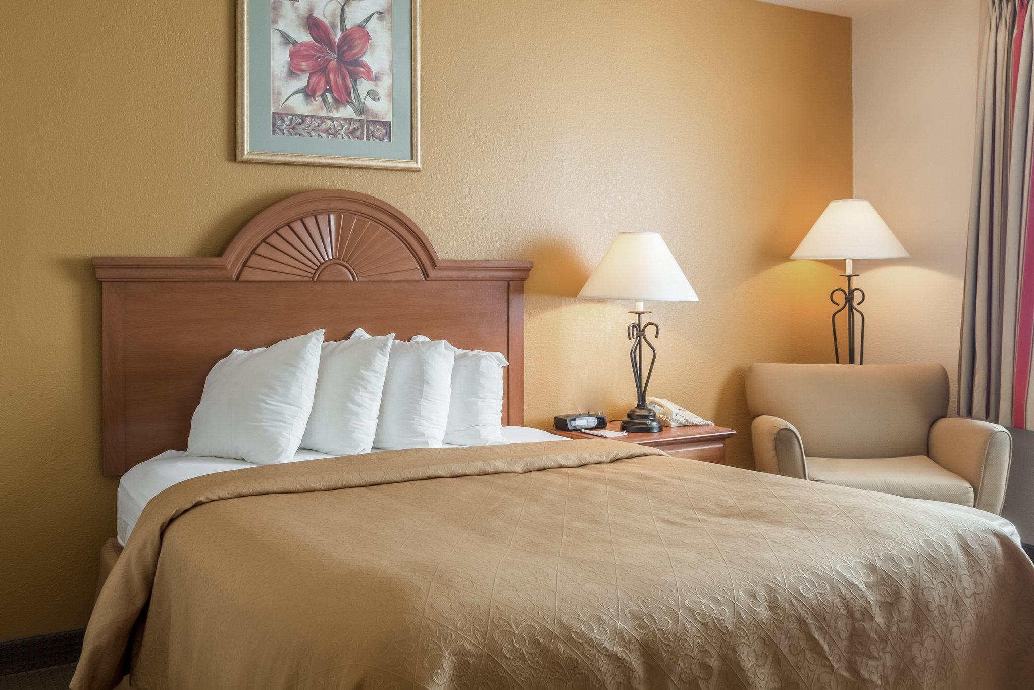 Quality Inn Huron Ngoại thất bức ảnh