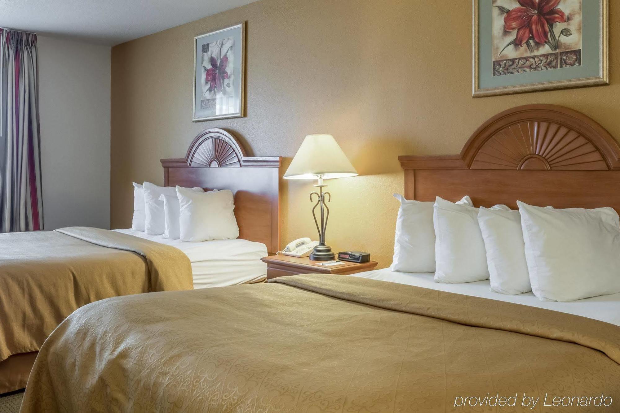 Quality Inn Huron Ngoại thất bức ảnh